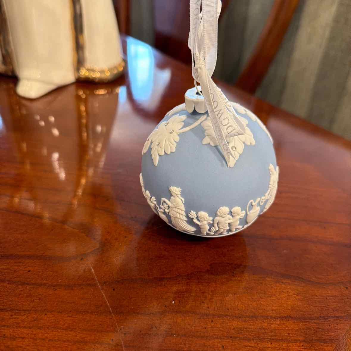 Lgt. Blue Jasperware Rd Ornament