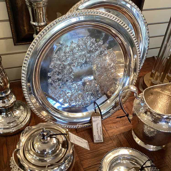 Wm. A. Rogers Round Silverplate Tray