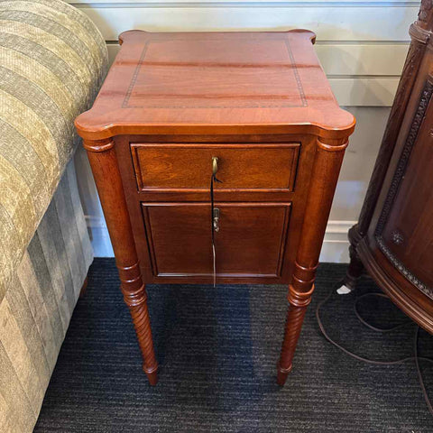 One-Drawer Side Table w/Twisted Leg