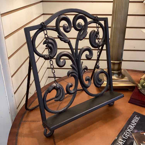 Cast Iron Bookstand with Chain