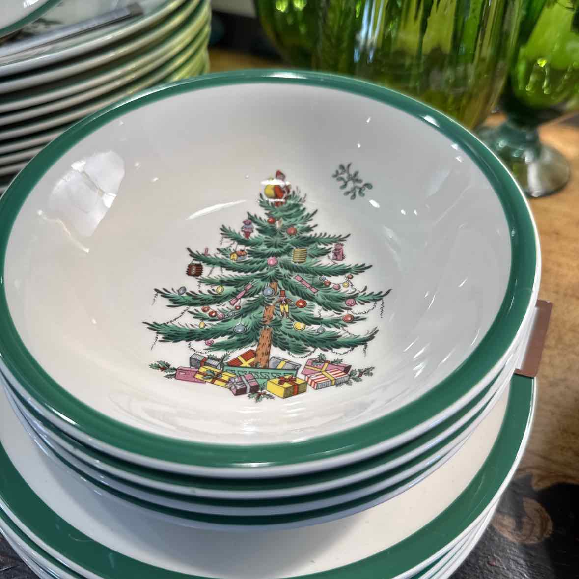 5 Spode Christmas Bowls