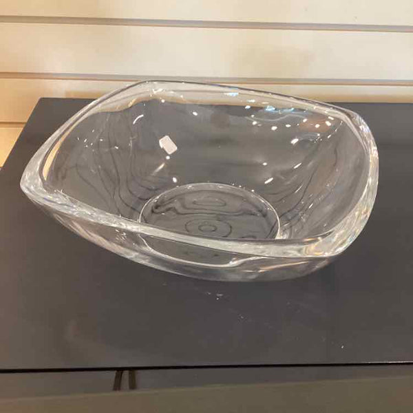 Tiffany Square Bowl