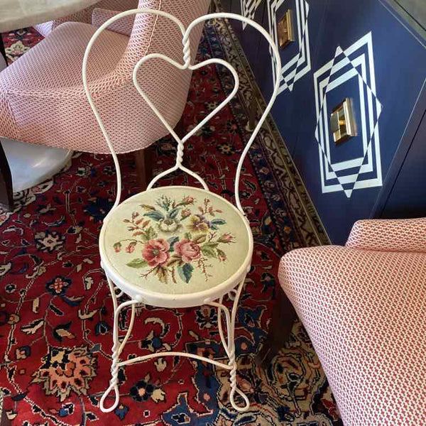 Heart Back Ice Cream Chair