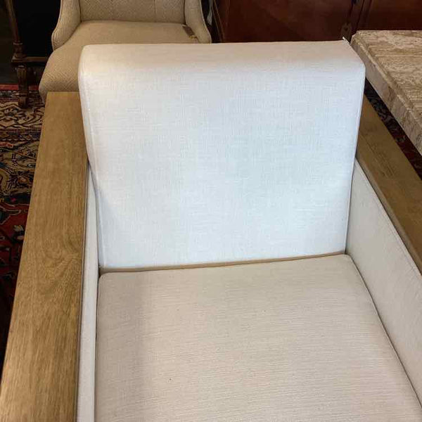 Thomasville Contempo Chair
