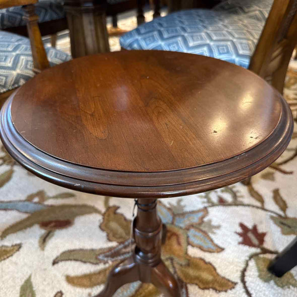 Ethan Allen Round Table