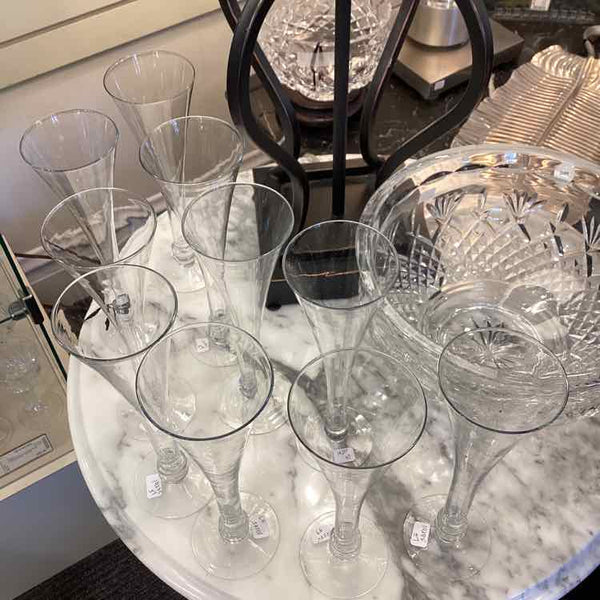10 Champagne Flutes