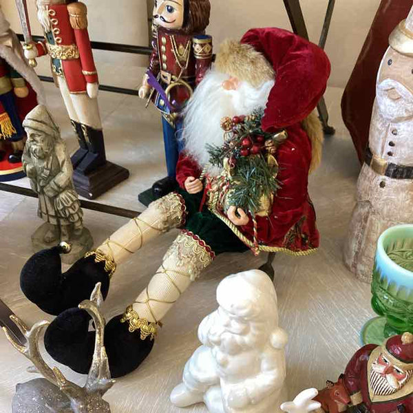 Sitting Santa