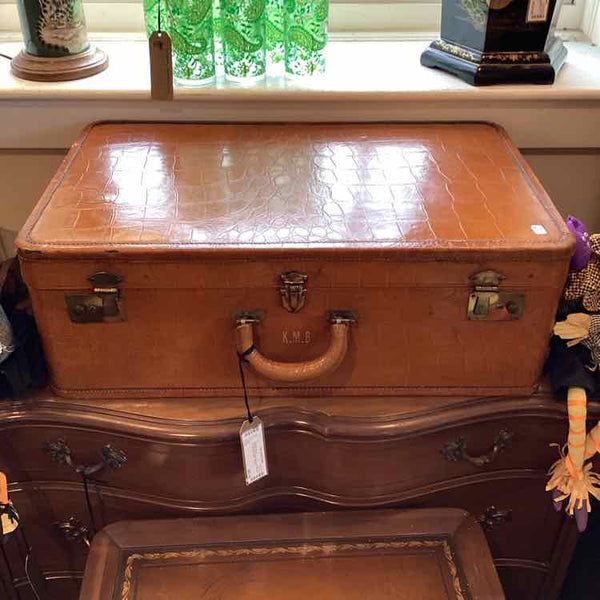 Vintage Brown Textured Leather Suitcase