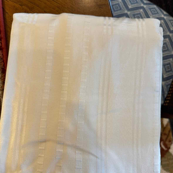 Waterford Round Tablecloth