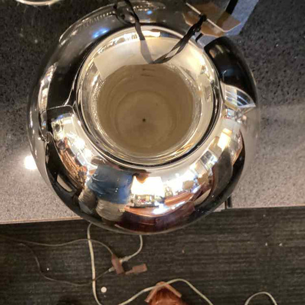 Round Candle Holder, Silver & Reflective Glass