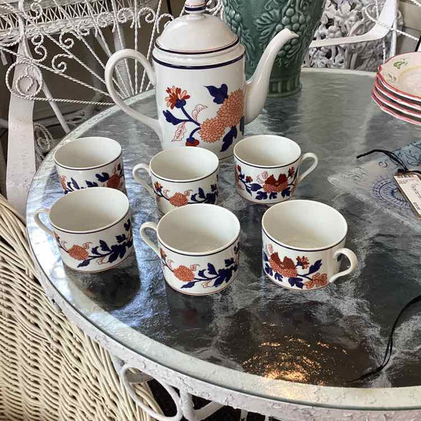 Fitz & Floyd Coffee/Teapot w/6 cups