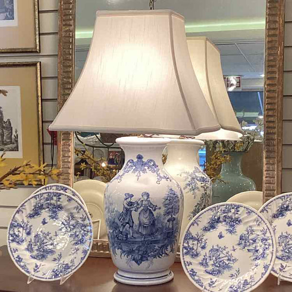 Blue & White Toleware Lamp