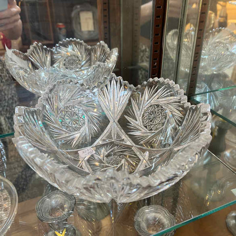 8.5x 3.5" Cut Glass Serving Bowl