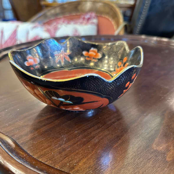 Red Lotus Black Ceramic Dish