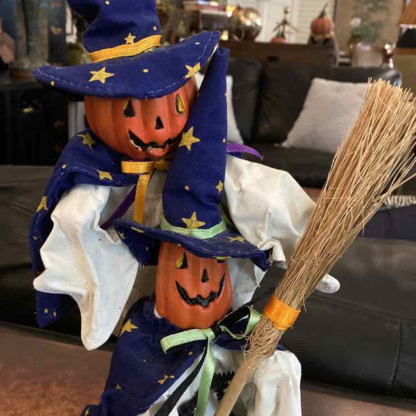 Pumpkin Ghosts Figurine