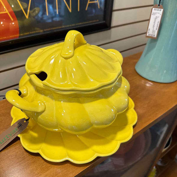 Yellow Tureen With Platter