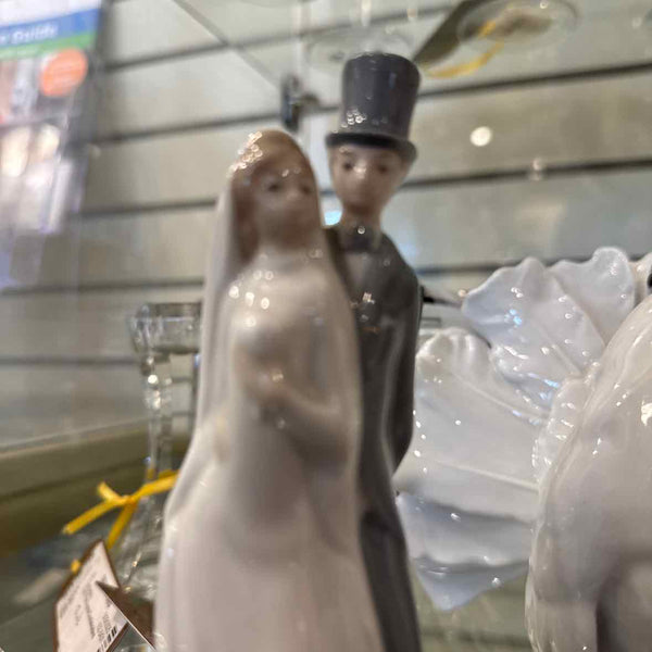 Lladro Bride and Groom