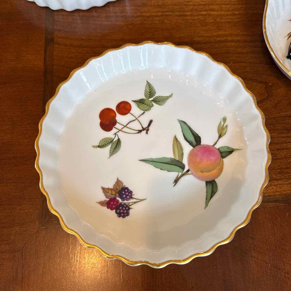 Royal Worcester "Evesham" Small Quiche Dish