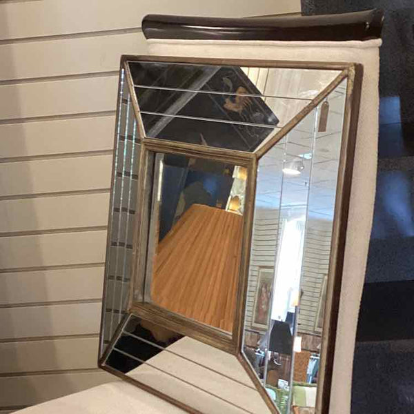 Square Mirror