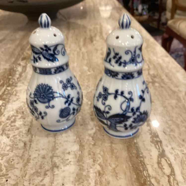 Blue & White Salt and Pepper Shakers