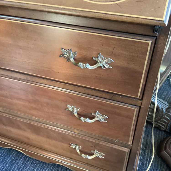 Queen Anne Three Drawer Desk