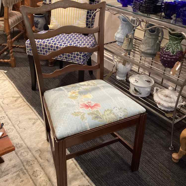 Set of 6 Wooden Side Chairs