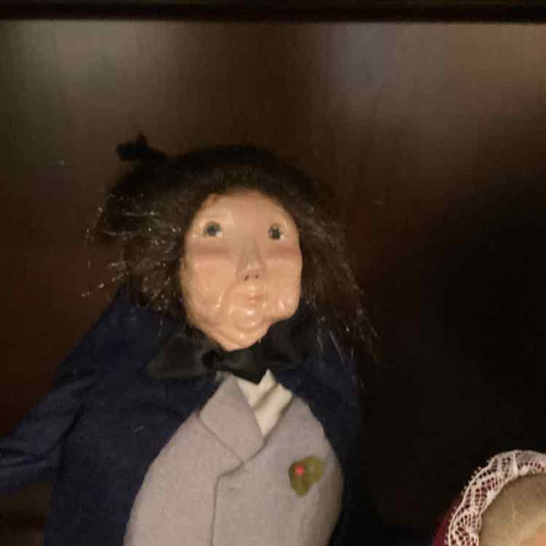 Byer's Choice Mr. Fezzwig Dickens