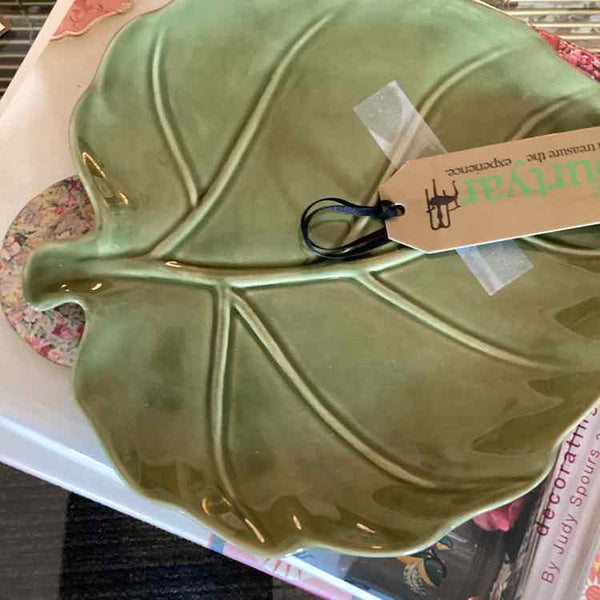 Lucerne Green Leaf Plate