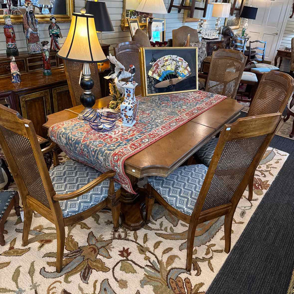 Dining Table with 6 Chairs