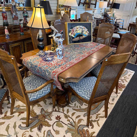 Dining Table with 6 Chairs
