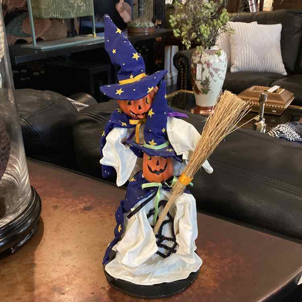 Pumpkin Ghosts Figurine