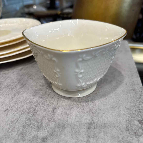 Lenox Square Dish