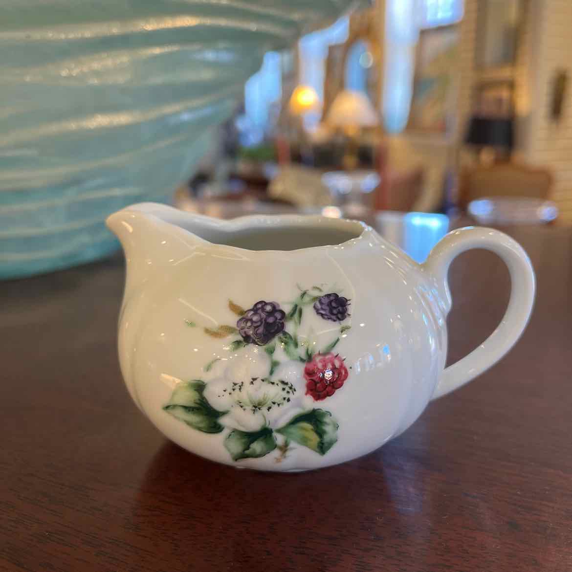 Porcelain Creamer