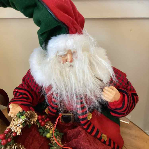 Sitting Santa