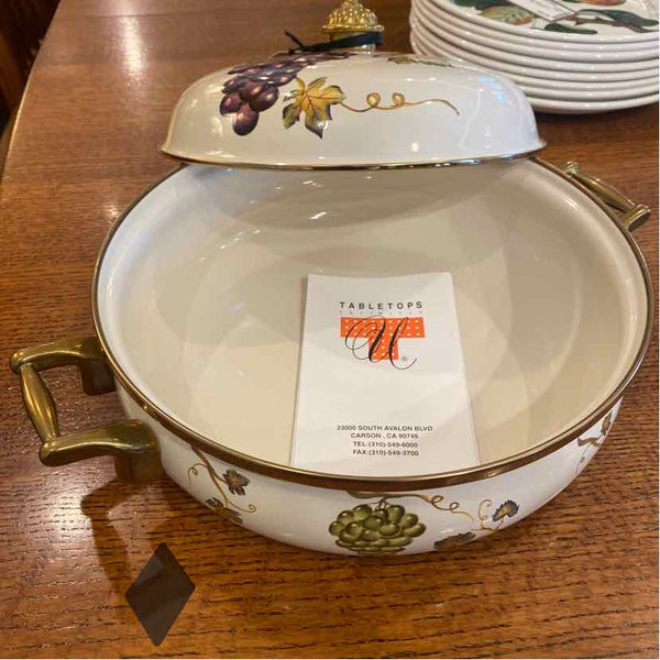 Casserole Dish With Lid