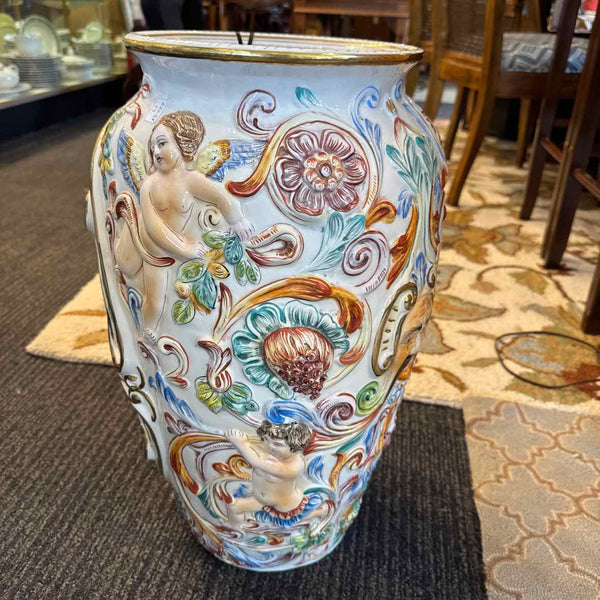 Large Capodimonte Vase