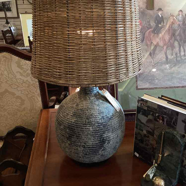 Ceramic Base Wicker Shade Lamp