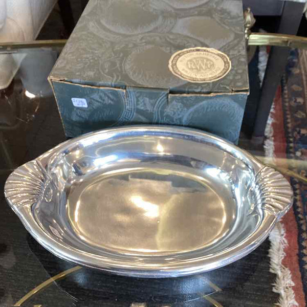 Wilton Armetale Oval Serving Dish