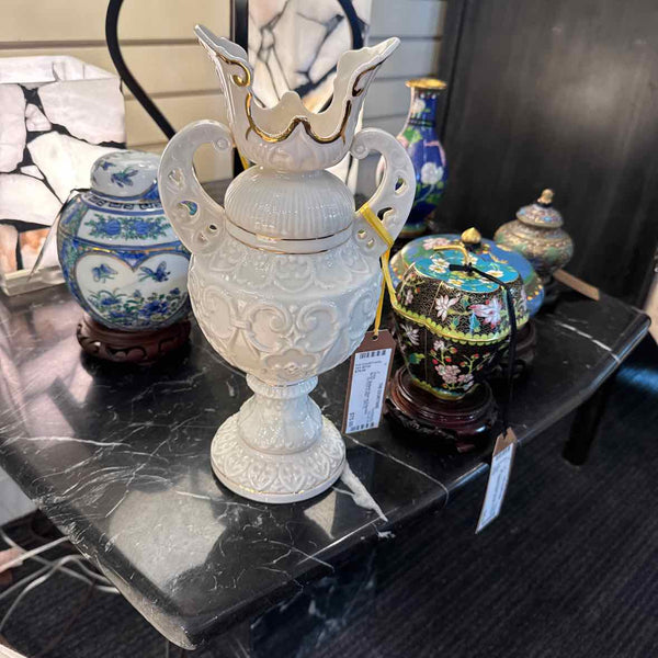 Belleek Vase w/ 2 Handles