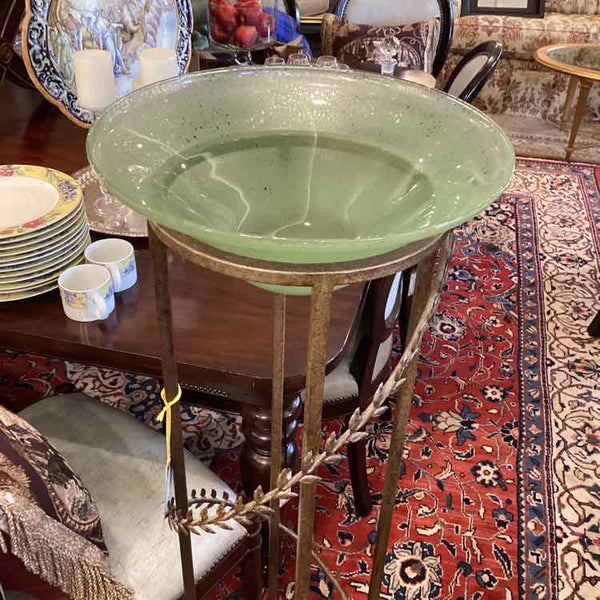 Spiral Leaf Design Plant Stand