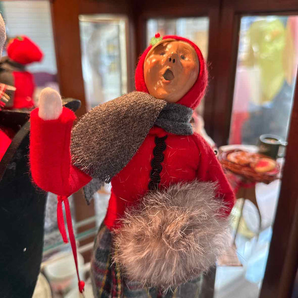 Byers' Choice Caroler