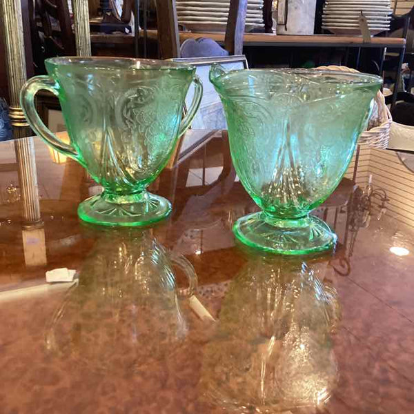 Green Depression Glass Creamer & Sugar "Royal Lace"