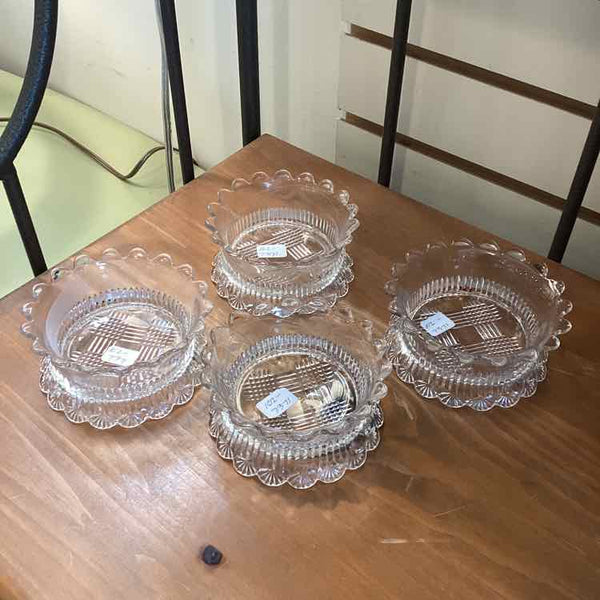 Set of 8  Glass Berry Bowls