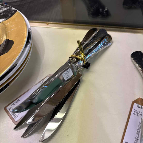 6 Hammered Pattern Steak Knives - Stainless Steel