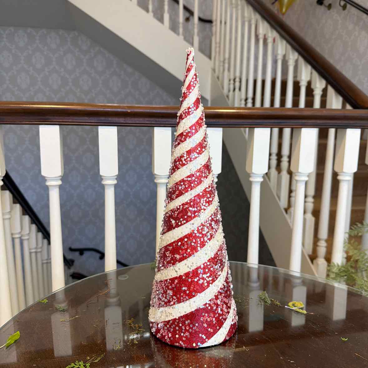 Pr. Candy Striped Glitter Cardboard Christmas Trees