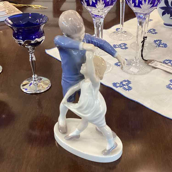 Bing & Grondahl Dancing School Figurine