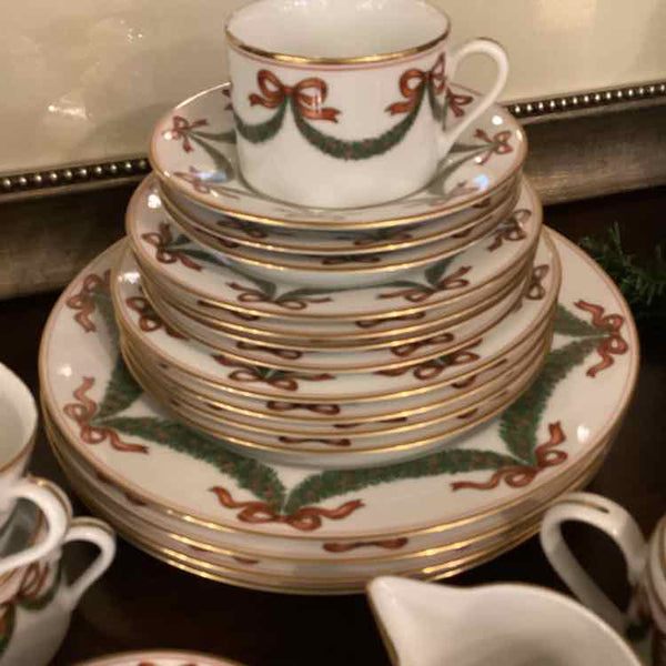 20 Pc. Set  Fitz & Floyd "Holiday Splendor" China