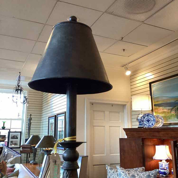 Lamp With Metal Woven Base