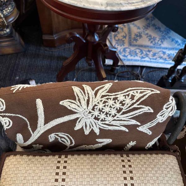 Round Brown Crewel Table Cloth