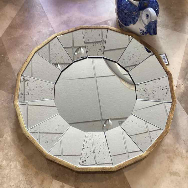Multi Pane Mirror